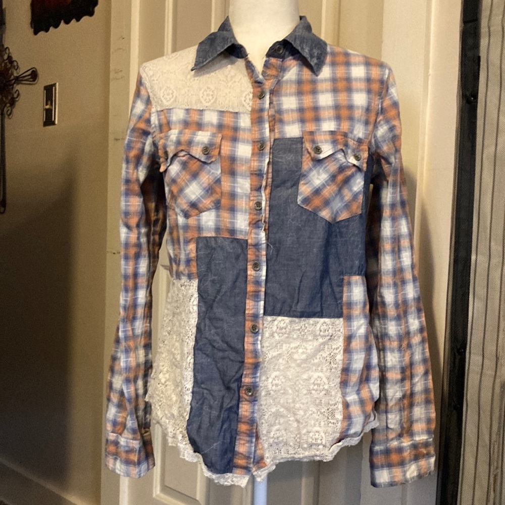 Gimmicks By Bke Patchwork Button Up Blouse Size S - image 1